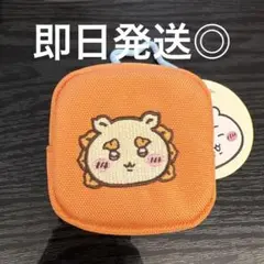 ちいかわ カラビナつき刺繍スクエアミニポーチ