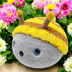 NICOBO（ニコボ）の服ハンドメイド 　ミツバチの帽子