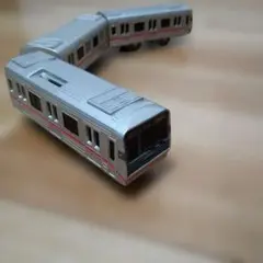 Item thumbnail for item c28caea5-9cc6-4966-8135-a579f63cf40a