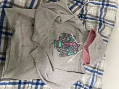 インバビタントパーカー