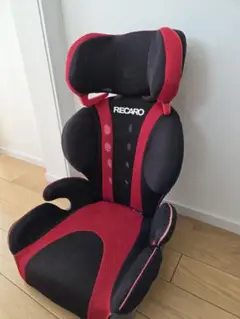 RECARO チャイルドシート 赤黒