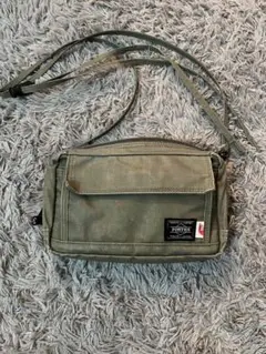 Item thumbnail for item a9461f27-f718-4f86-adbf-ebe1f928138f