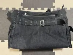 Item thumbnail for item 11632121-8adb-499b-b215-36796431b8e7