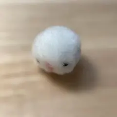羊毛フェルト ウサギの顔 小物