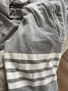 THOM BROWNE スウェットパンツ