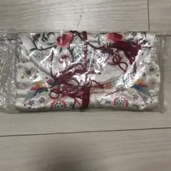 中国？韓国？　刺繍　ポーチ　未使用　ジャンク