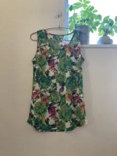 antiqua 花柄 タンクトップ Mサイズ