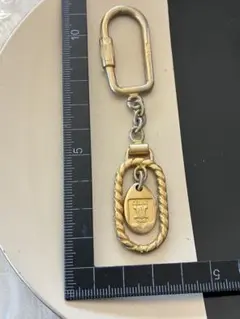キーリング　キーホルダー　チャーム　ロゴ　揺れる　車　CELINE セリーヌ