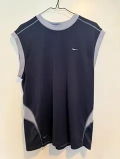 Nike ダークブルータンクトップ NikeFIT
