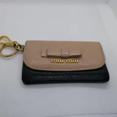 miumiuコインケース
