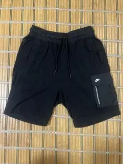 Nike ブラック ショートパンツ S