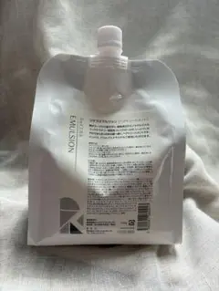 Item thumbnail for item 498ca74a-137f-49fd-b6e9-4f3f46358254