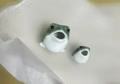 有田焼　蛙　カエル　置物　かえる　大小セット