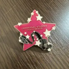 ユニバーサルスタジオ ピンク星形ピンバッジ