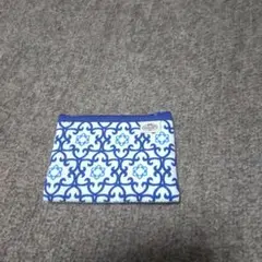花柄ファスナー付きポーチ