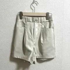 アイボリー ショートパンツ 合成皮革