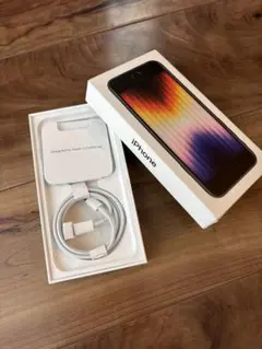 iPhoneSE3 空箱 ケーブル有 付属品新品未使用