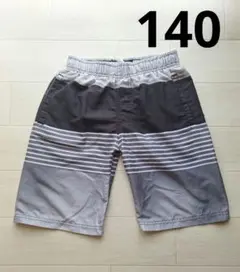 140サイズ 男の子用水着 グレー系ストライプ