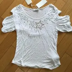 希少 1、8万円⭐︎白 肩だしTシャツ 新品未使用 オフショル