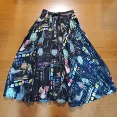 美品◼️デュアルビュー◼️柄フレアスカート