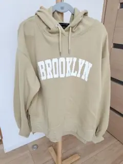 ★美品★　ノーブランド　パーカー
