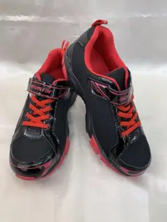 スニーカー 23.5cm 黒/赤