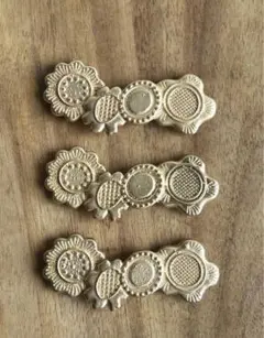 Item thumbnail for item 4128508c-a1cc-4f12-99c6-bf31dc6013c3
