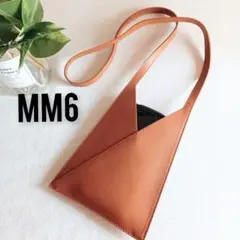 極美品 MM6 メゾンマンジェラ スマホケース ポシェット ポーチ メッシュ 黒 極美品 MM6 メゾンマンジェラ スマホケース ポシェット ポーチ