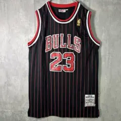 1996-97 Michael Jordan Bulls jersey 50