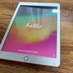 iPad 第6世代 本体