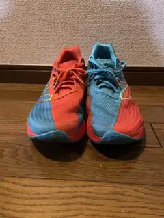 走行1㎞程度。ほぼ新品！new balance フューエルセルレベルv2 26㎝ 新品 ニューバランス ランニングシューズ フューエルセル レベル