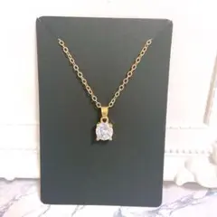 【新品】1粒czダイヤ ゴールドネックレス