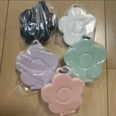 コンプ　MARY QUANT マリークヮント ミニチュアミラーチャーム　①