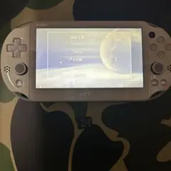 PS Vita2000 ホワイトブルー 16GBメモリーカード付き