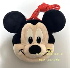 Disney mickeyコインケース付きパスケース
