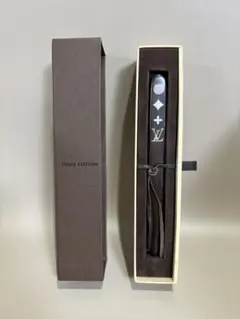 Item thumbnail for item 494fe0eb-1e63-47b2-bed5-1bb89cceeacc