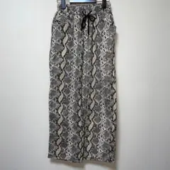 ヘビ柄　ロック　ワイルド　カジュアル　ストレート　パンツ　ウエストゴム　M