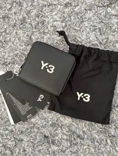 Y-3 ブラックレザーコインケース　未使用 Y-3 - Y-3 コインケースの通販 by でび｜ワイスリーならラクマ