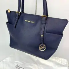 Item thumbnail for item 5f9100e1-8ad7-4a86-9565-4dff8a5efea0