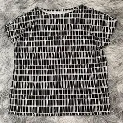 美品✨コラボ❗【UNIQLO×Finlayson】総柄 半袖Tシャツ 綿