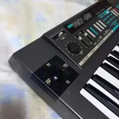 ★KORG POLY-800 アナログシンセサイザー コルグ アダプター付属☆ ☆KORG POLY-800 アナログシンセサイザー コルグ アダプター付属☆