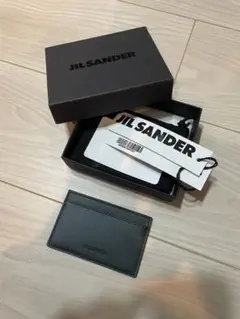 JIL SANDER ブラック名刺入れ 保存袋付き　価格交渉OK 2025年最新】JIL SANDER メンズ 名刺入れの人気アイテム - メルカリ