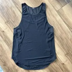 lululemon タンクトップブラック
