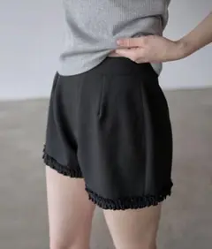 【UNE ORIGINAL】ラブリーロゼレースフリルショートパンツ