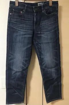 レディース　UNIQLO ダークブルー テーパードデニム　25