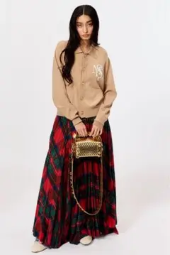 PLEATED WRAP SKIRT - RED