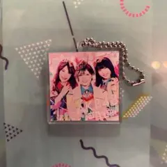 AKB48 ツアーCD購入特典 アクリルキーホルダー ジャーバージャ