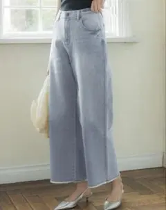 カットオフ　しゃがめるデニム