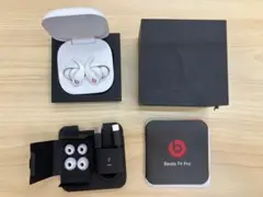 Item thumbnail for item 2a889068-3aa9-4f5e-b5d5-41bb6bea467f