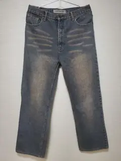 Item thumbnail for item 91639186-3f3c-4060-a012-9b89a15f7ef8